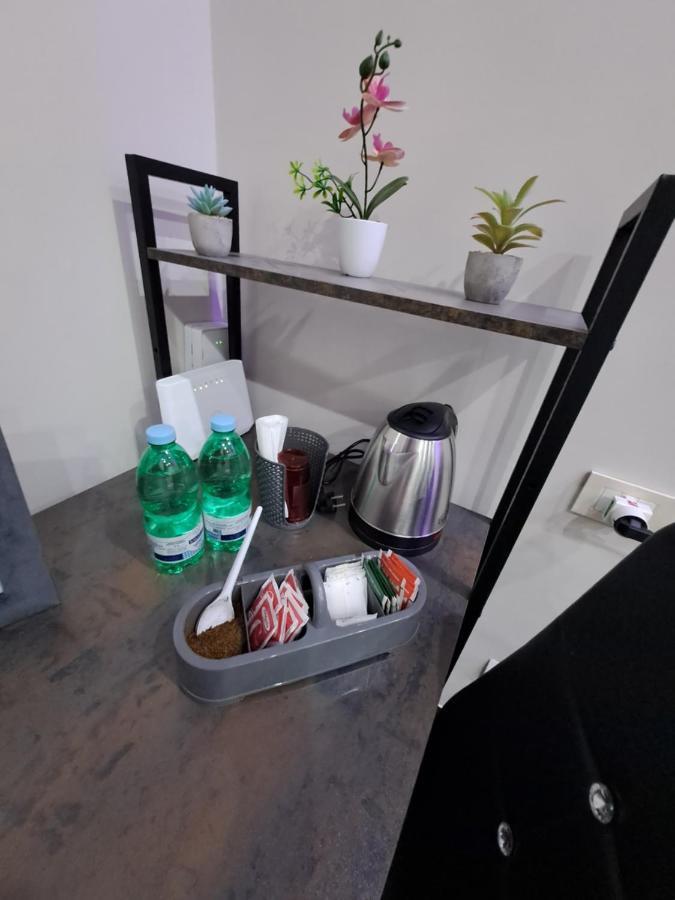Aircraft Services Rooms 나폴리 외부 사진