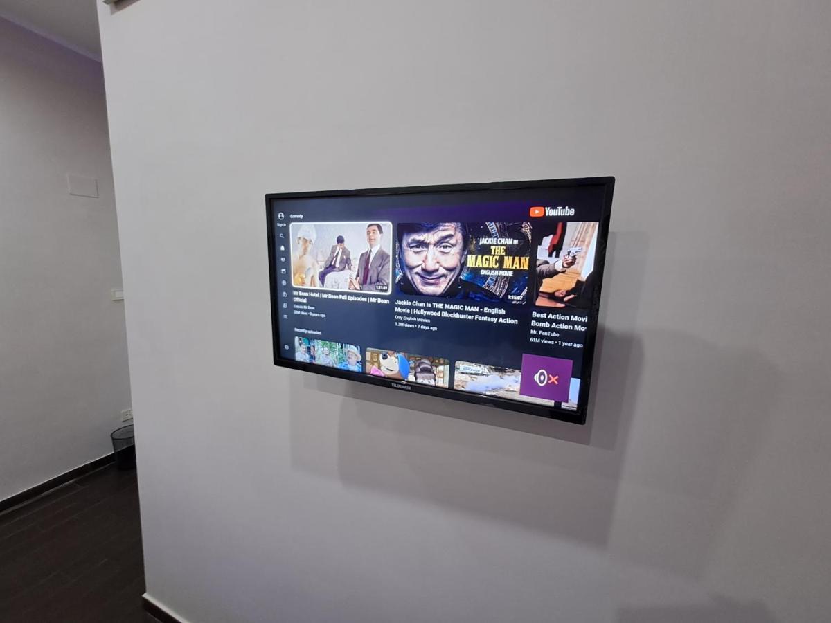 Aircraft Services Rooms 나폴리 외부 사진