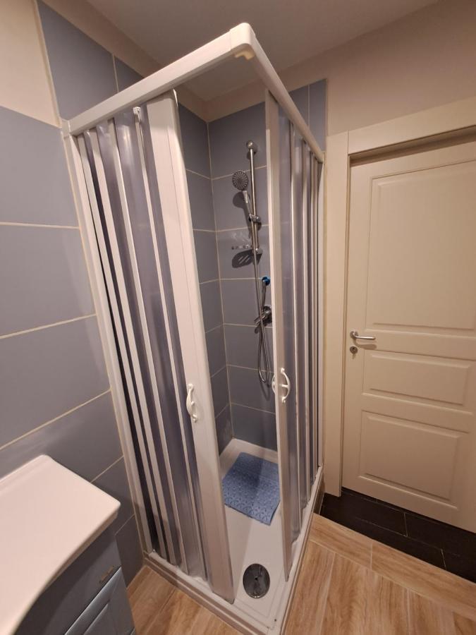 Aircraft Services Rooms 나폴리 외부 사진