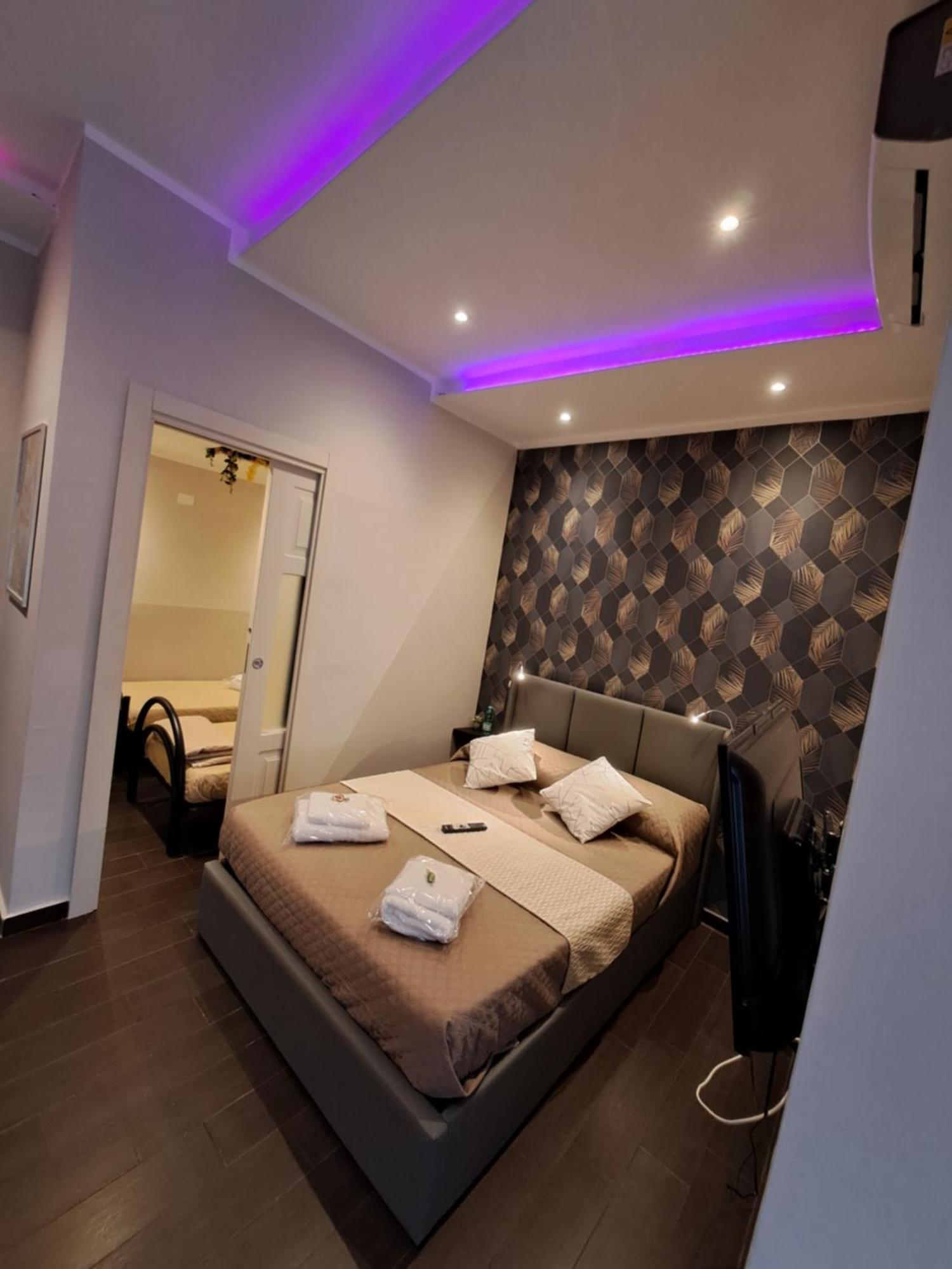Aircraft Services Rooms 나폴리 외부 사진
